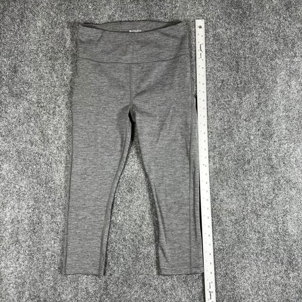Athleta Ultimate Stash Pocket Capri Heathered Grey High Rise Leggings Small